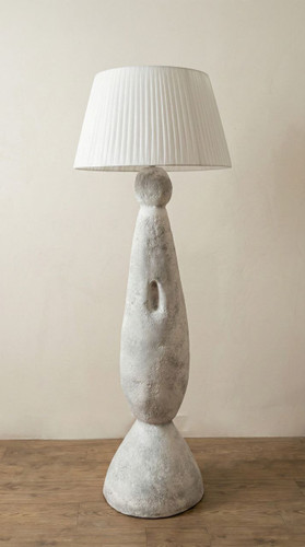 آباژور دکوراتیو با طراحی خاص هنری